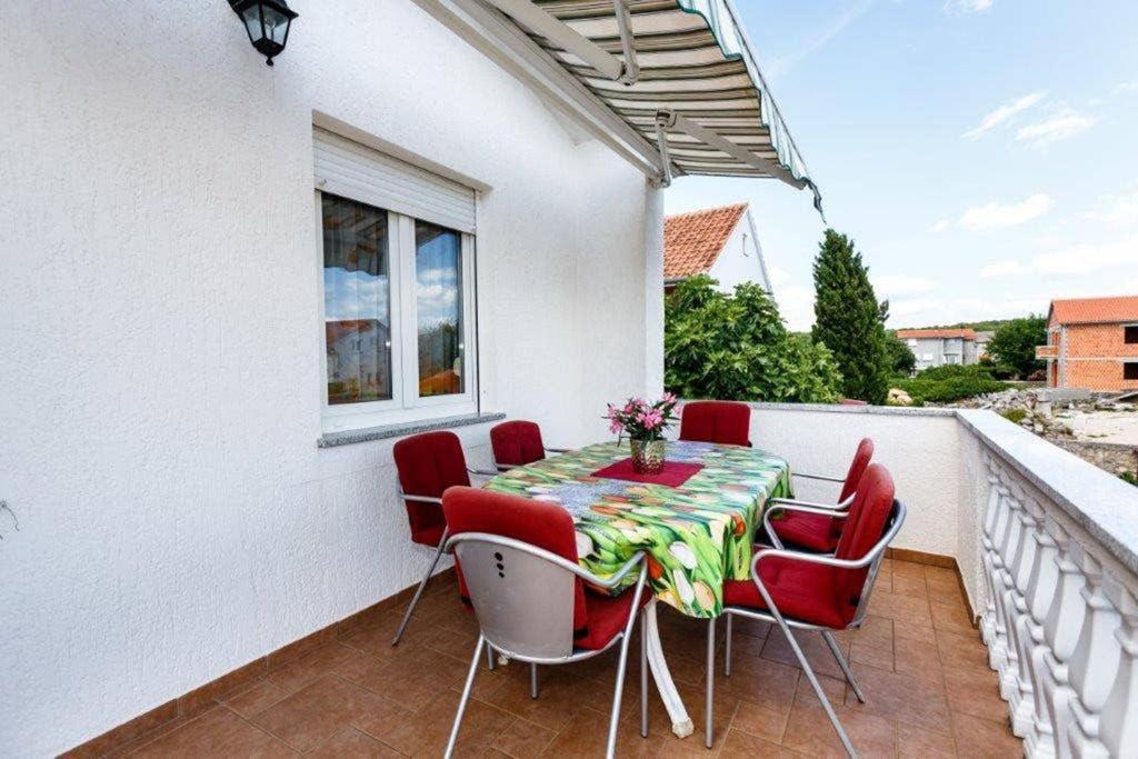 Adria-Holiday House With A Private Pool In Krk Kornic Exterior photo