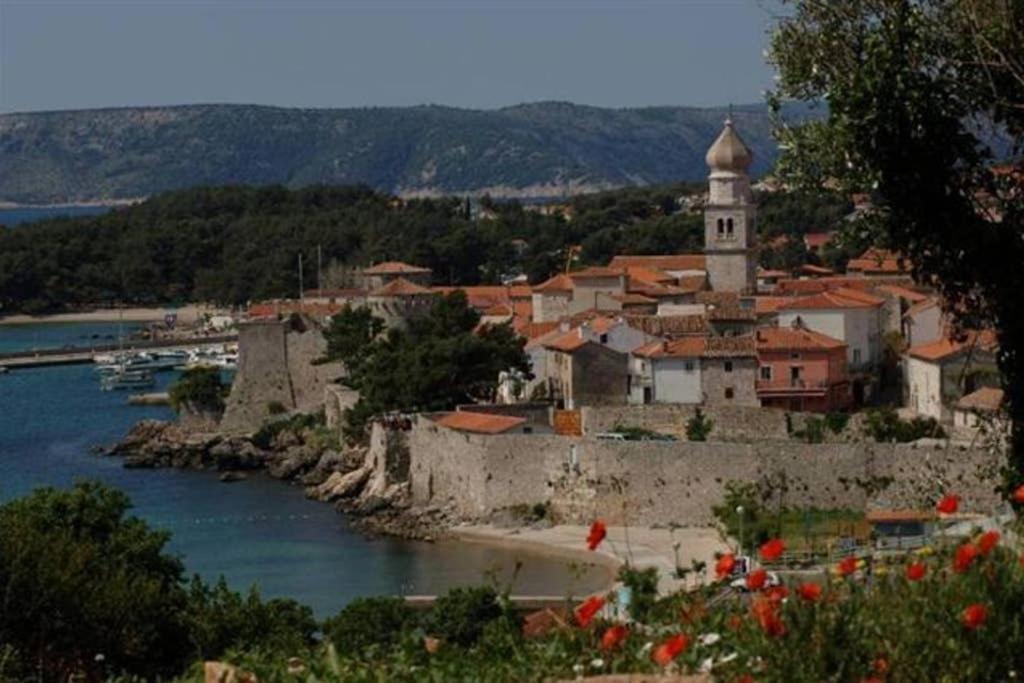 Adria-Holiday House With A Private Pool In Krk Kornic Exterior photo